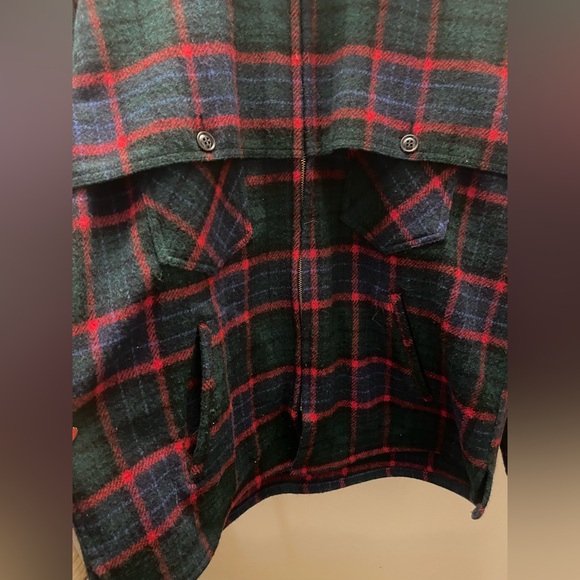 Johnson Woolen Mills Double Cape Jacket - Picture 4 of 8